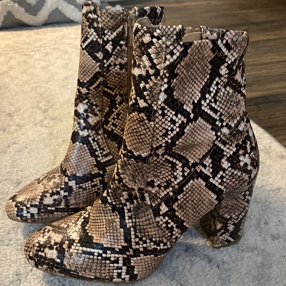 Snakeskin booties, size 6.5! :)